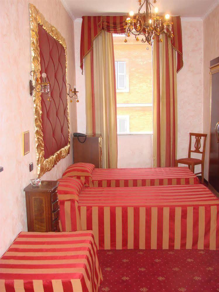 Residenza Vaticana Rome Extérieur photo